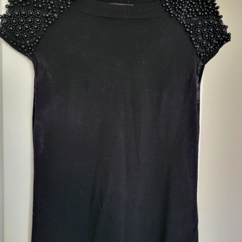 BCBG knit beaded top